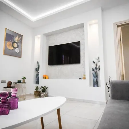 Nefeli Apartment
