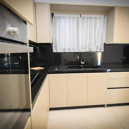 Nefeli مدينة زاكينثوس