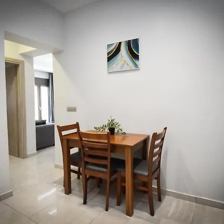 Nefeli Apartmán *